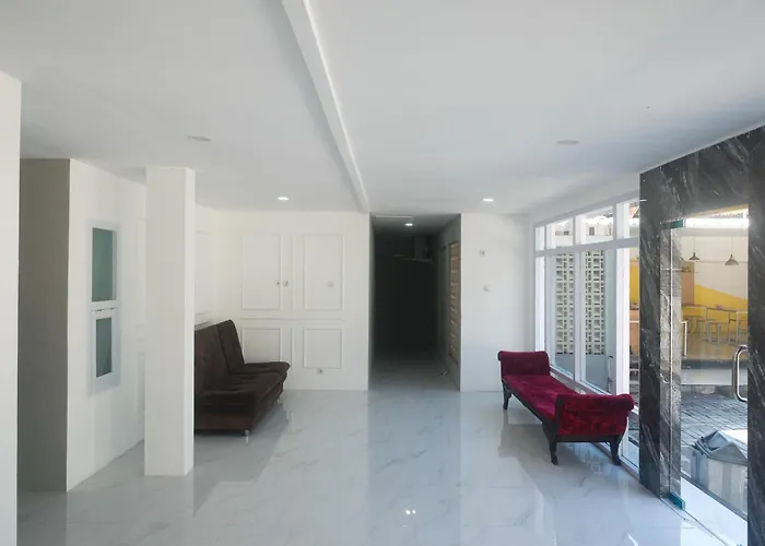 RedDoorz near Balai Kota Yogyakarta Timoho Hotel